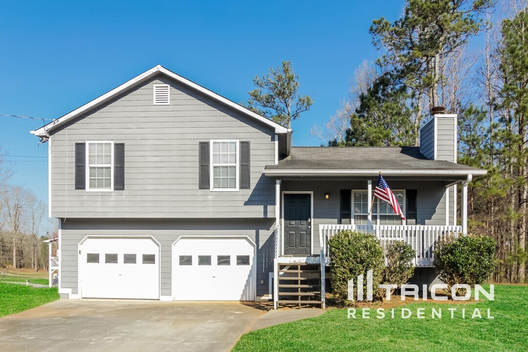 24 Tanner Dr in Dallas, GA - Building Photo