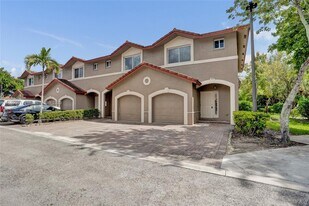 3128 Coral Ridge Dr in Coral Springs, FL - Building Photo
