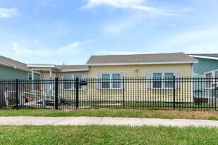 4324 Avenue H in Galveston, TX - Building Photo