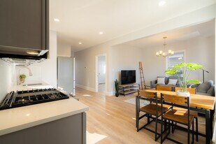 325 Hurley St, Unit #1 in Cambridge, MA - Building Photo