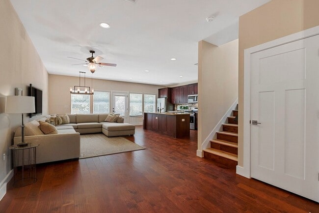 3306 Denver Ave in Austin, TX - Building Photo - Building Photo