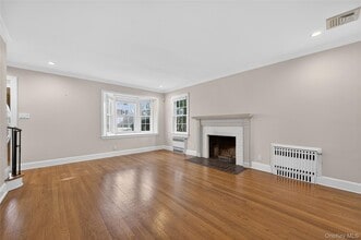 78 Garfield St in Garden City, NY - Building Photo - Building Photo