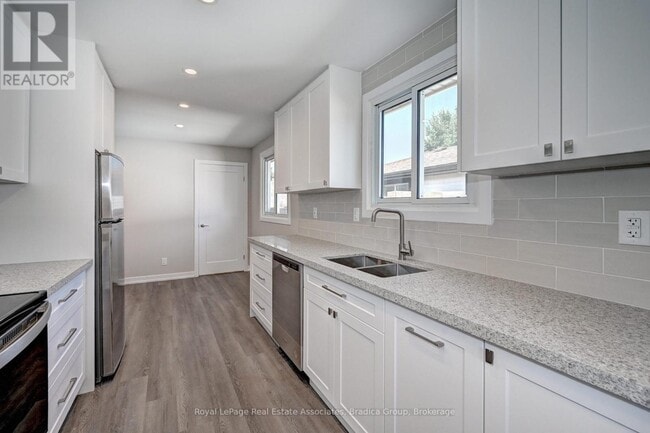 property at 78 Barwood Crescent