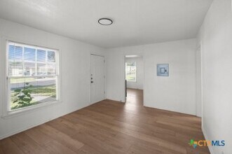 1404 Mulford St in Killeen, TX - Building Photo - Building Photo