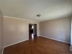 345 Berwick Dr in Raeford, NC - Building Photo - Building Photo
