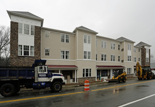 Brookland at Lakepointe in Hopatcong, NJ - Building Photo - Primary Photo