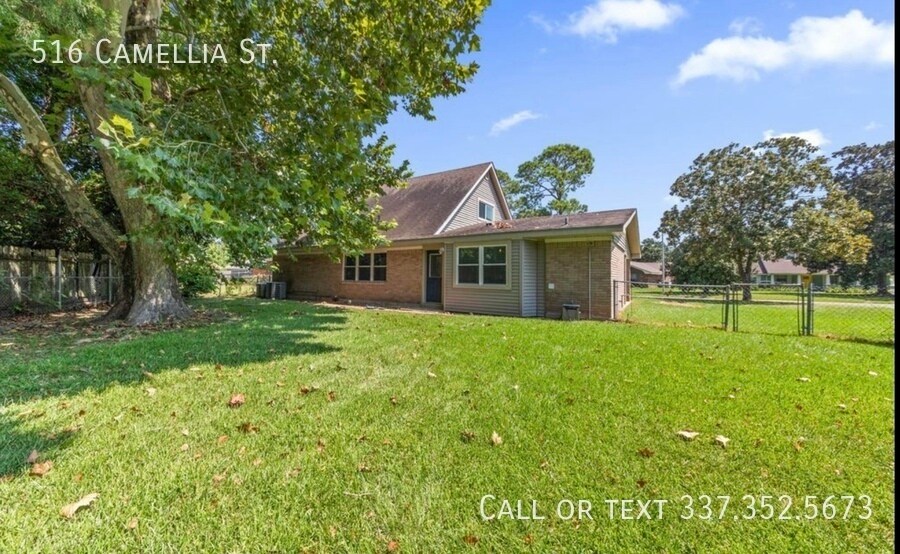 516 Camellia Dr in Lafayette, LA - Building Photo