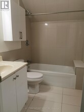 7 D'Arcy St in Toronto, ON - Building Photo - Building Photo
