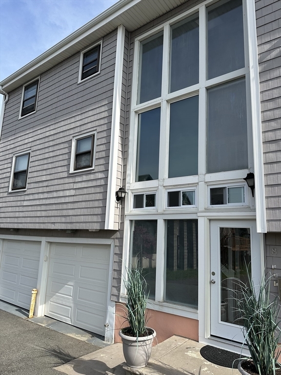 8 Pebble St in Revere, MA - Building Photo - Building Photo