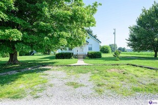 189 Bob Wade Rd in Elizabethtown, KY - Building Photo