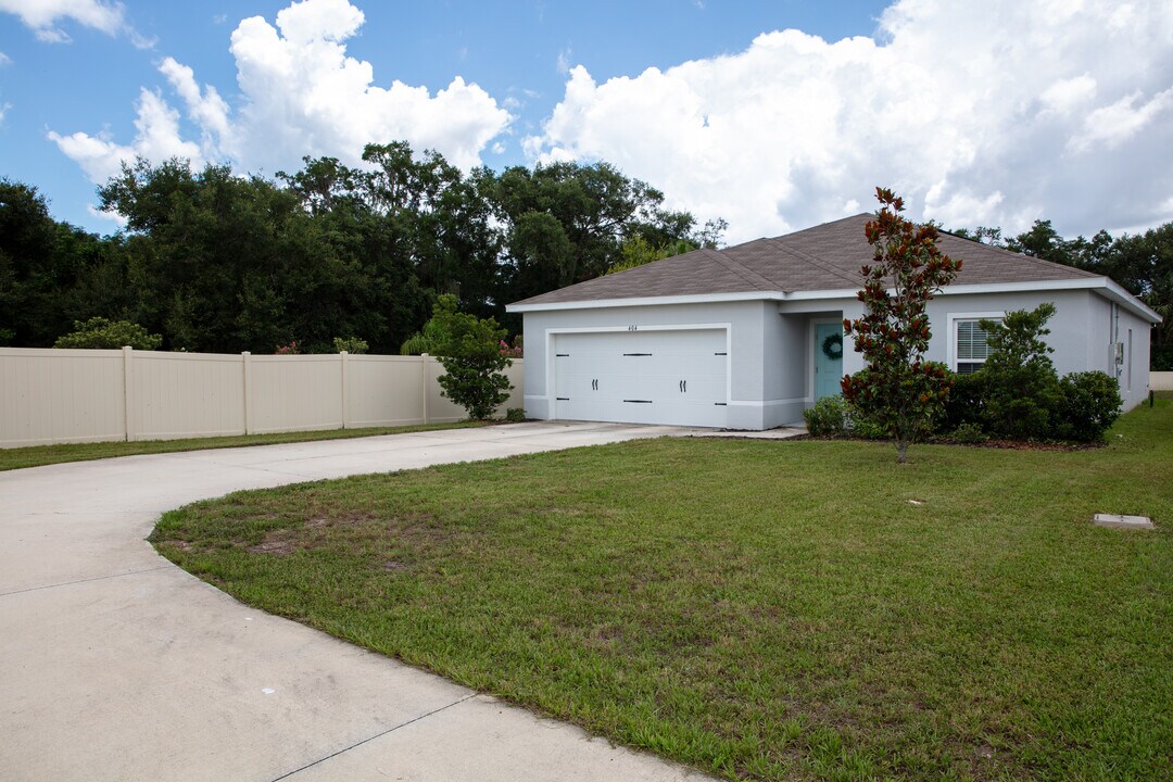 404 Button Sage Ln in Davenport, FL - Building Photo