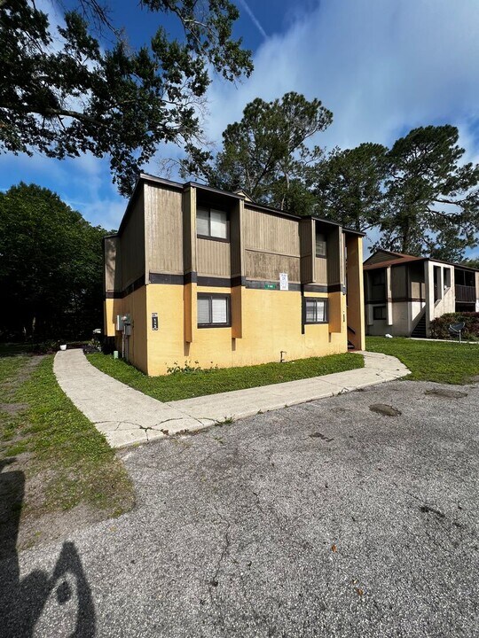5144 Westchase Ct in Jacksonville, FL - Building Photo