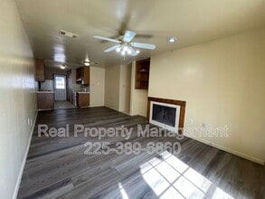 10642 Stanley Aubin Ln in Baton Rouge, LA - Building Photo - Building Photo