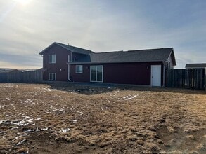 108 Hayden Dr in Box Elder, SD - Building Photo - Building Photo