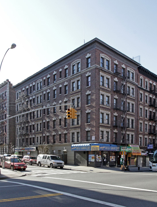 498 W 159th St in New York, NY - Building Photo