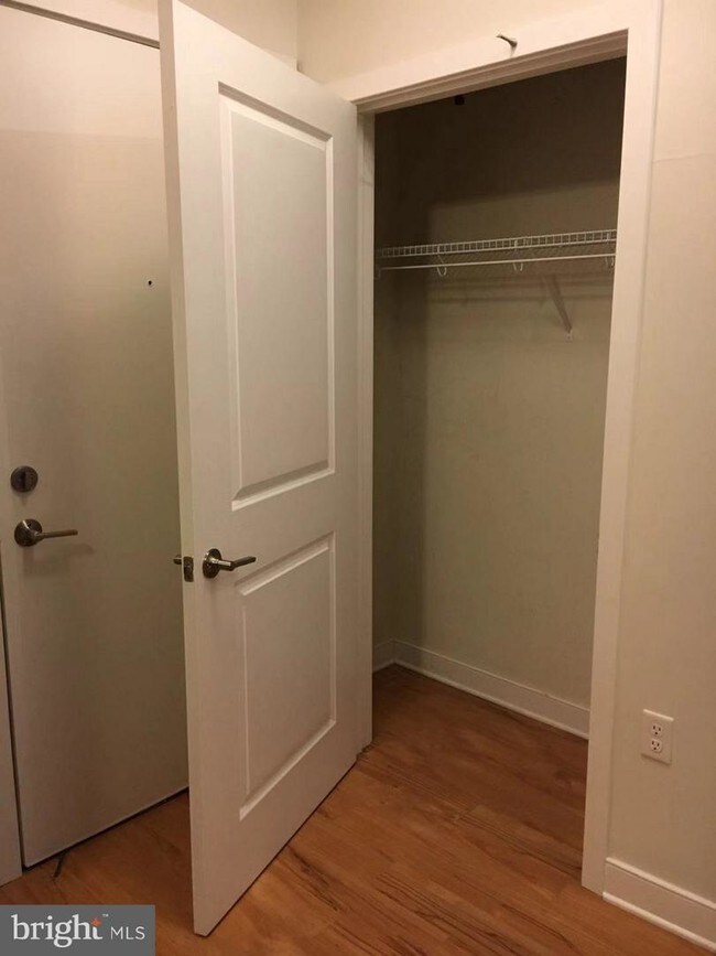 8005 13th St-Unit -310 in Silver Spring, MD - Building Photo - Building Photo