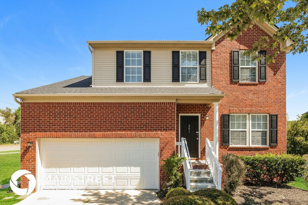 2776 Cato Ridge Dr in Nashville, TN - Building Photo