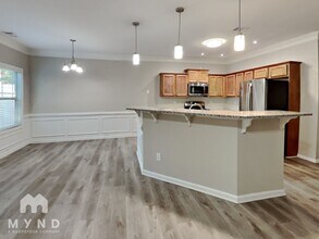 1620 Chattahoochee Ct in Atlanta, GA - Building Photo - Building Photo