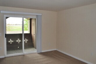 Bristol Apartment Homes in Dixon, CA - Building Photo - Building Photo