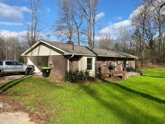 75 Red Oak Dr in Newnan, GA - Building Photo - Building Photo