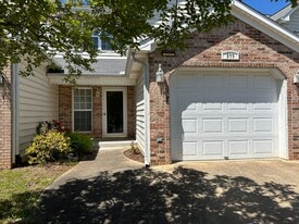 273 Ivy Pl in Oxford, AL - Building Photo