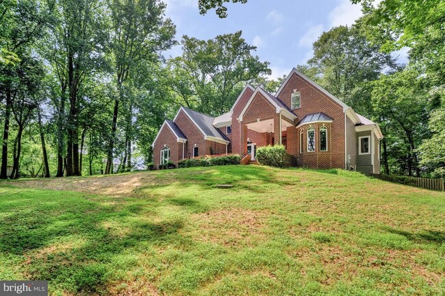 502 Seneca Knoll Ct in Great Falls, VA - Building Photo - Building Photo