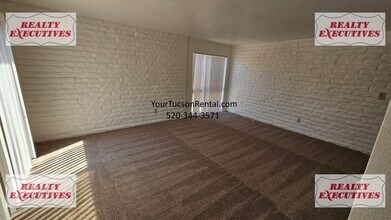 3216 N Cherry Ave in Tucson, AZ - Building Photo - Building Photo