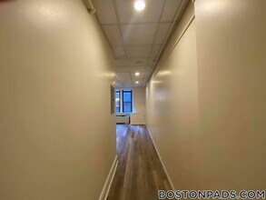 62 Boylston St in Boston, MA - Building Photo - Building Photo