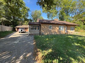 1185 27th St in Moline, IL - Building Photo