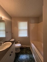 266 Crescent Ln in Monroe, VA - Building Photo - Building Photo