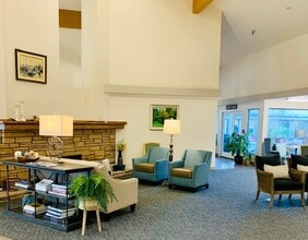 Cap Sante Court Retirement Community in Anacortes, WA - Foto de edificio - Building Photo