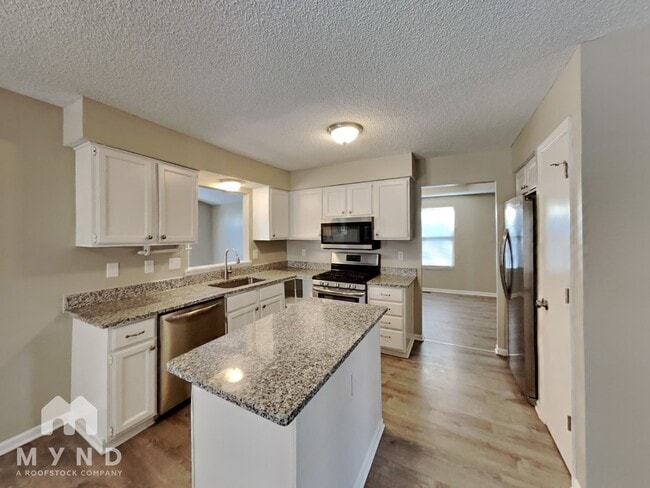 3564 Haywood Ct in Pickerington, OH - Foto de edificio - Building Photo