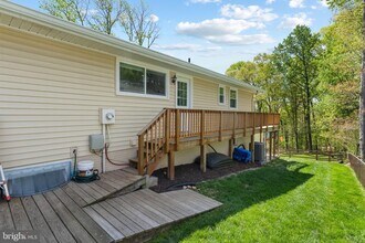 12816 Greenhall Dr in Woodbridge, VA - Building Photo - Building Photo