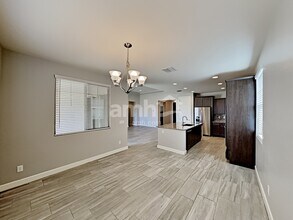 18256 W Thunderhill Pl in Goodyear, AZ - Building Photo - Building Photo