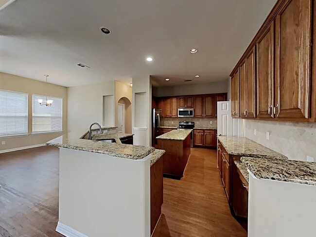 1114 Ginger Trail in Desoto, TX - Building Photo - Building Photo