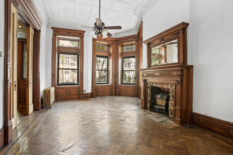 730 Saint Nicholas Ave in New York, NY - Building Photo - Building Photo