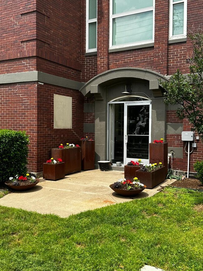 1403 Corinth St in Dallas, TX - Building Photo - Building Photo