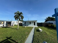 2240 Rutland St in Opa Locka, FL - Building Photo - Building Photo