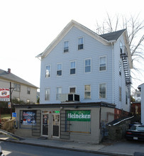 938-940 Douglas Ave in Providence, RI - Building Photo - Building Photo