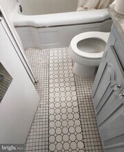 2121 N St NW in Washington, DC - Building Photo - Building Photo