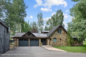 22 Pyramid Rd in Aspen, CO - Building Photo - Building Photo