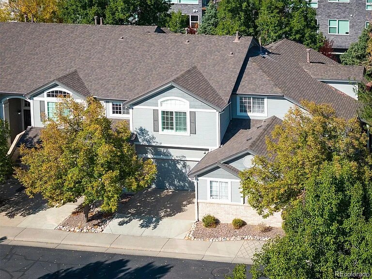 1355 S Ulster St in Denver, CO - Building Photo