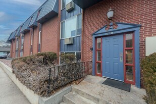 1001 Robertson St in Fort Collins, CO - Building Photo