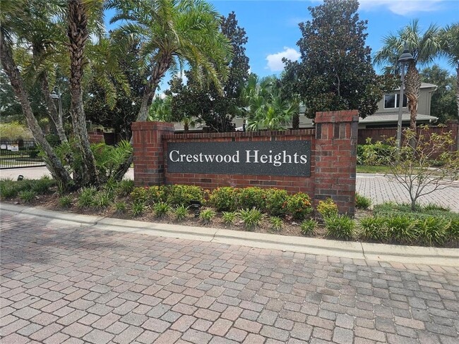1040 Crestwood Commons Ave in Ocoee, FL - Building Photo - Building Photo