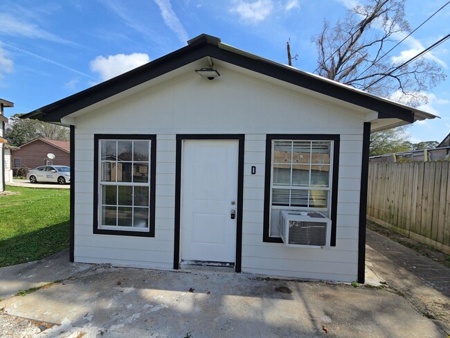 property at 9010 Linda Vista Rd