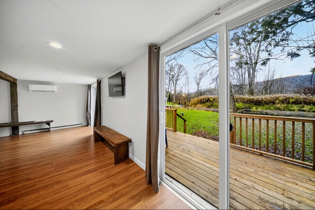 23 S Lake Rd in Deruyter, NY - Building Photo - Building Photo