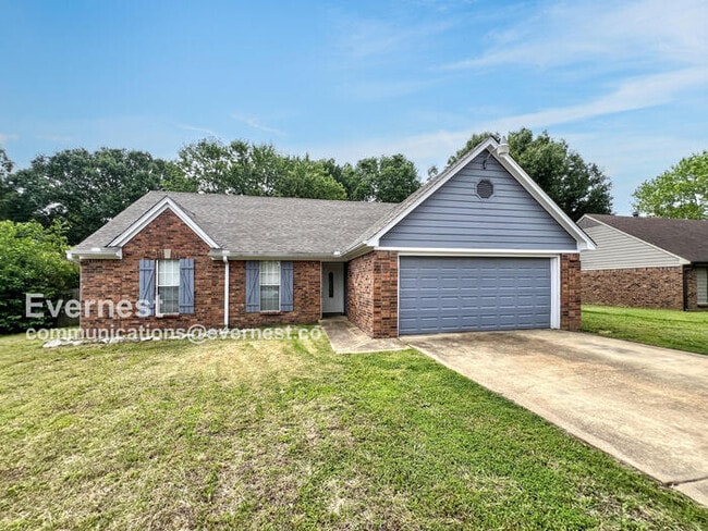 property at 3525 Dorchester Dr