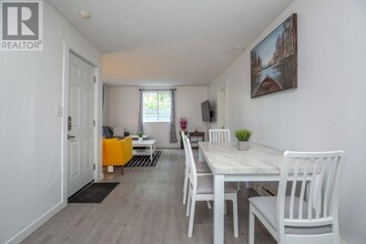11682-224 224 St in Maple Ridge, BC - Building Photo - Building Photo