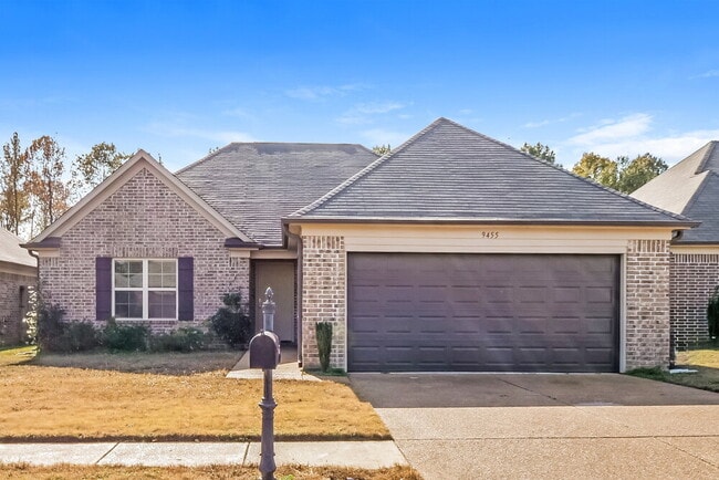 property at 9455 Darren Cir S