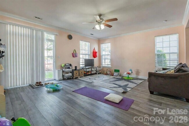 121 Walnut Cove Dr in Mooresville, NC - Building Photo - Building Photo